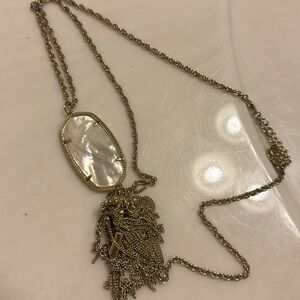 Kendra Scott pearl necklace